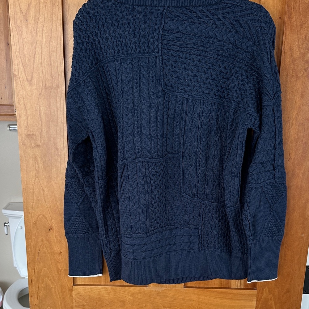 Vineyard Vines Women's Navy Patchwork Crewneck Sw… - image 6